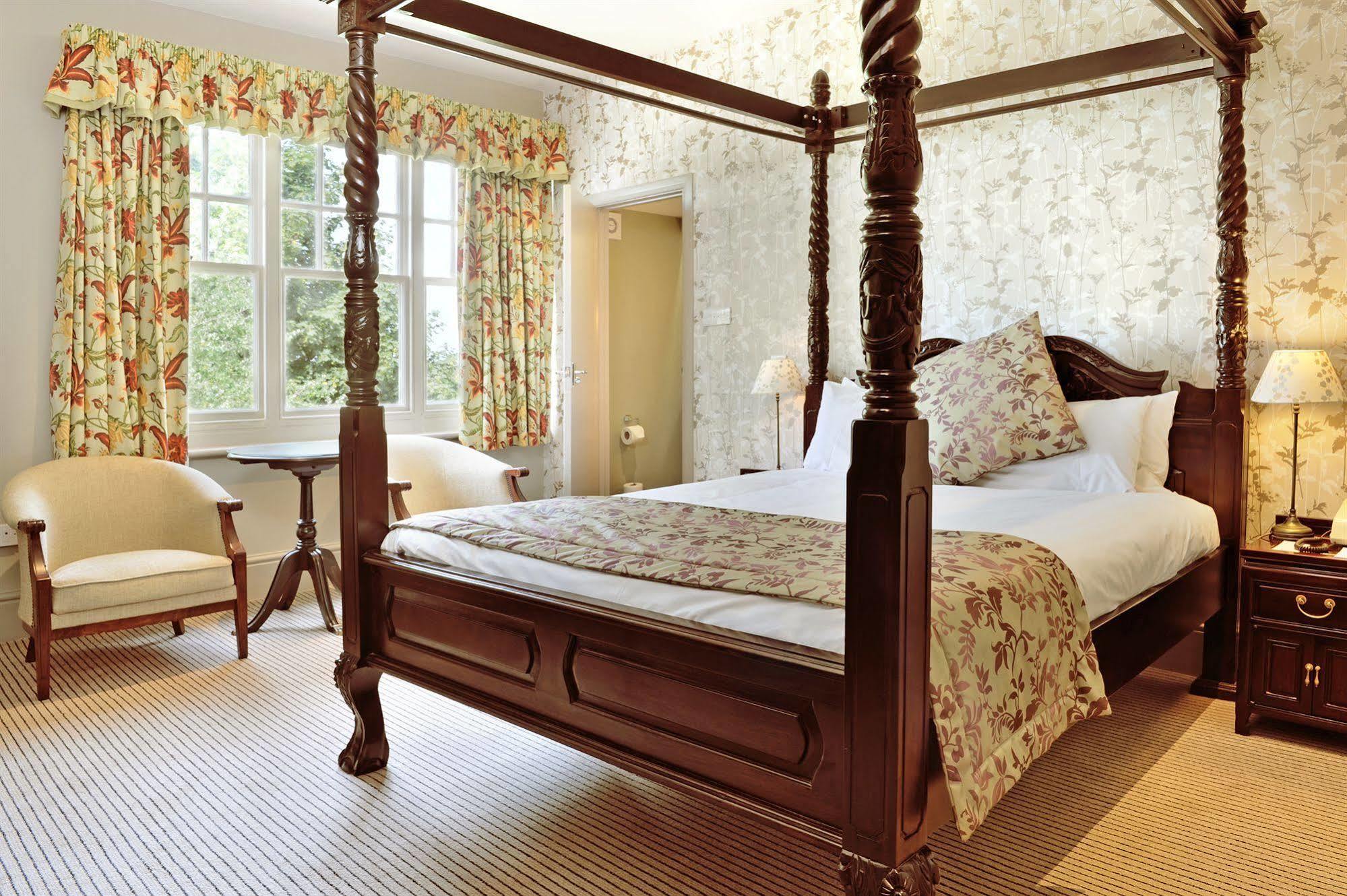 The Crown Manor House Hotel Lyndhurst Exterior foto